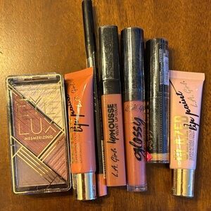 LA Girl Makeup Collection — NWT!